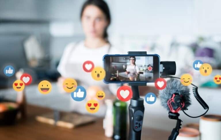 How To Live Stream On Youtube From Phone How To Live Stream On Youtube From Phone