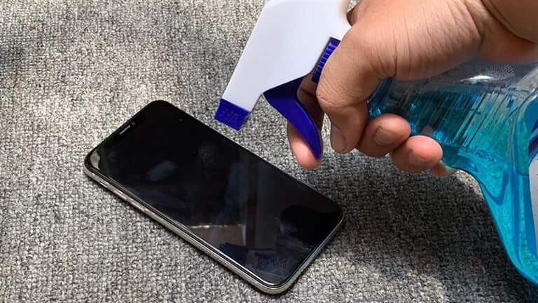 How To Clean Phone Screen Protector How To Clean Phone Screen Protector