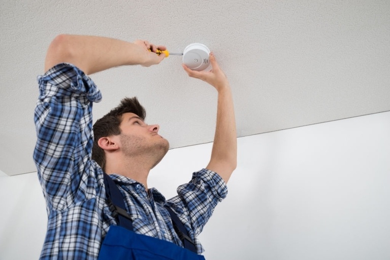 Benefits of Smoke Detectors Benefits of Smoke Detectors