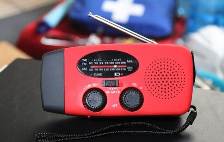 Benefits of Emergency Radio (Two-Way Radio) Benefits of Emergency Radio (Two-Way Radio)
