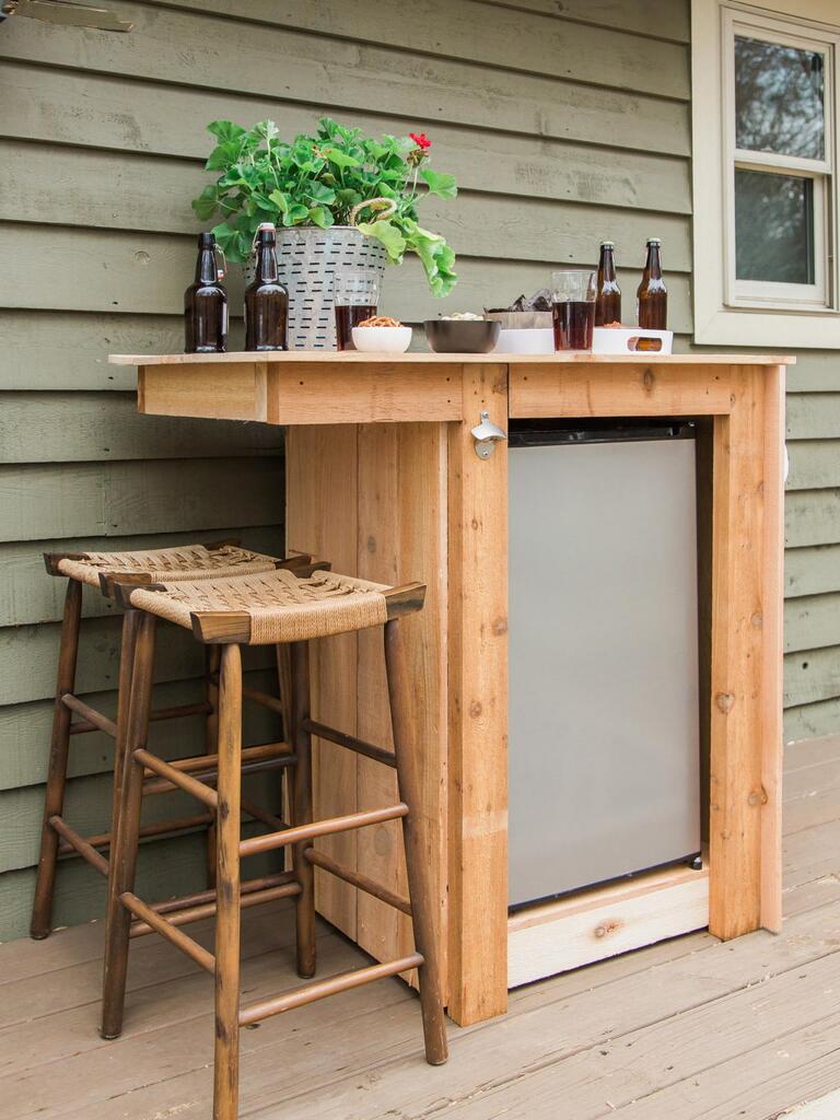 How To Choose Outdoor Bar Fridge