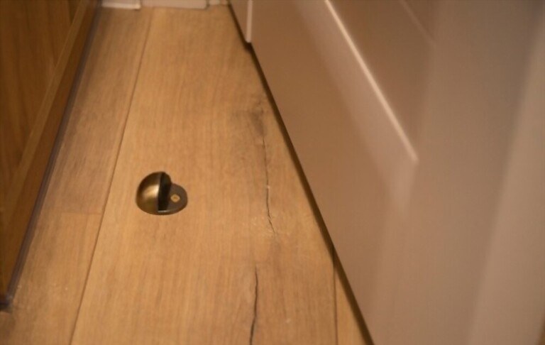 Benefits of a Door Stop Benefits of a Door Stop