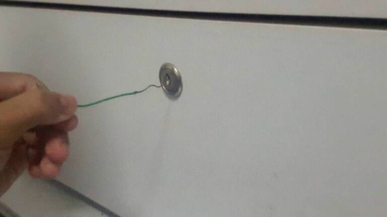How To Pick File Cabinet Lock In Emergencies How To Pick File Cabinet Lock In Emergencies