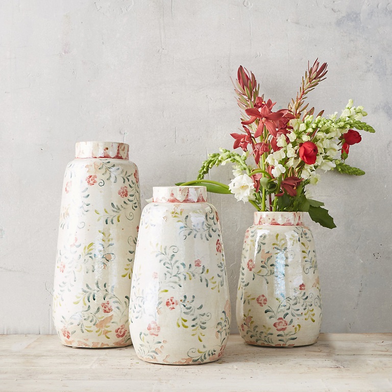 How To Choose A Vase For Flower Arrangements How To Choose A Vase For Flower Arrangements